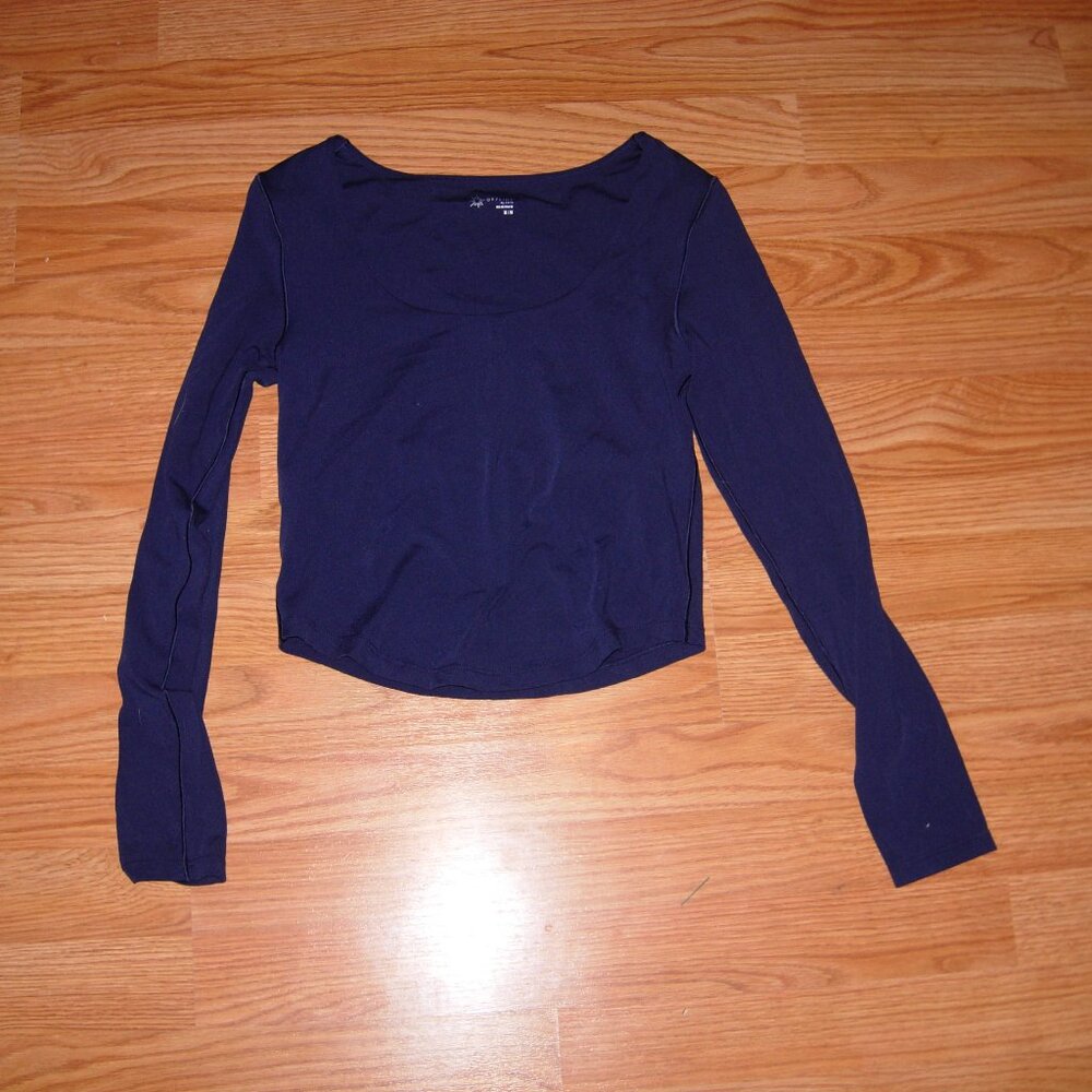 Offline by Aerie Navy Blue Scoop Long Sleeve Cropped Top M